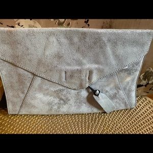 Metallic silver soft leather clutch - Gap